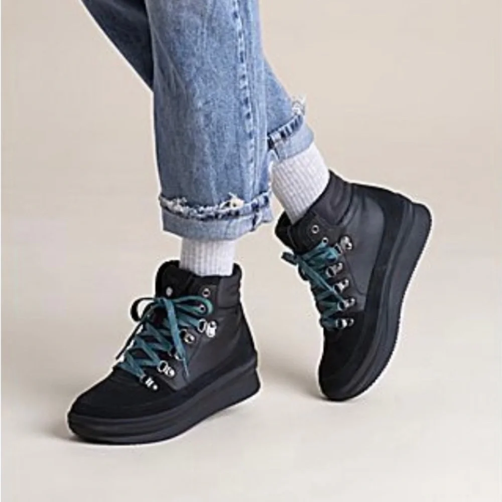 NWOT- Keds ‘Midland’ Boot